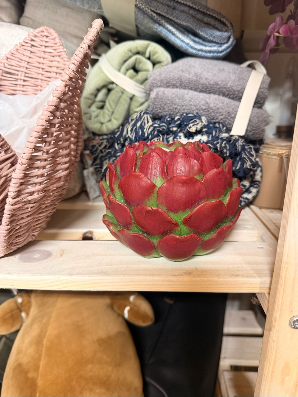 John Derian Artichoke Holiday Candle Unscented. NWT Rare - Picture 4 of 4